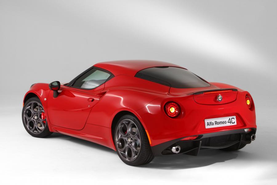  Alfa Romeo 4C Launch Edition (960) 2013 года  (WW) (фото 3 из 19)